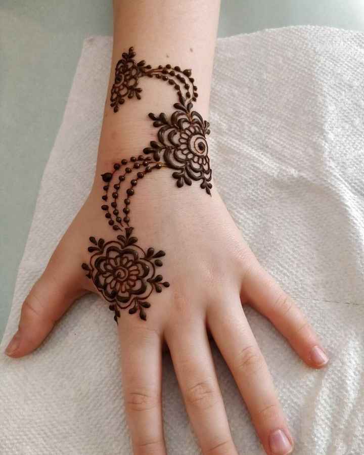 Latest henna designs - 2