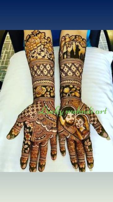 Lucky Mehandi Art home service 4