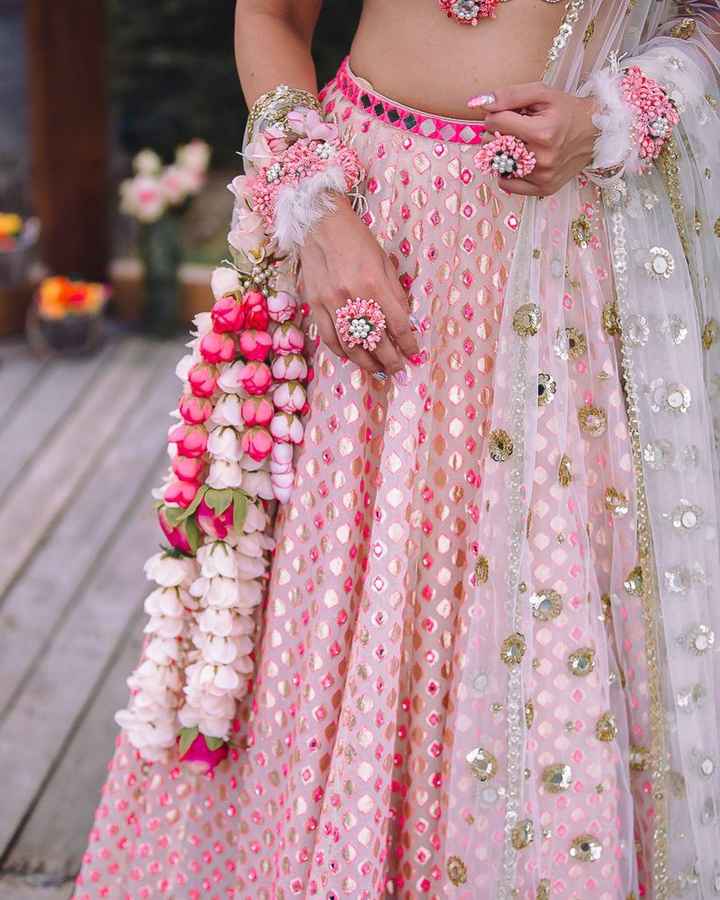 Floral Kaleere for the modern bride! 🌺 - 1