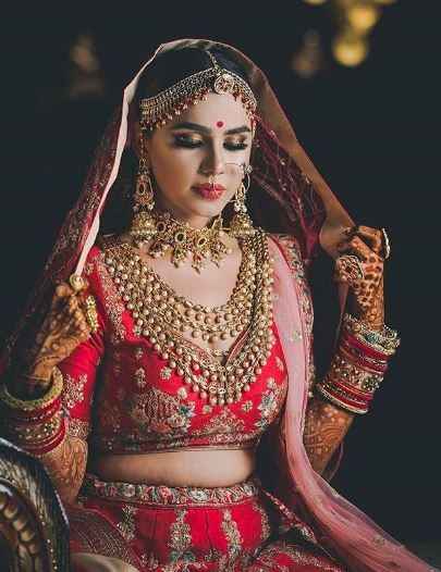 Loving her entire jewellery thing! 😍 - 1