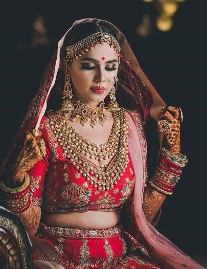 Loving her entire jewellery thing! 😍 - 1