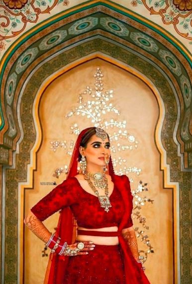 Love such deep maroon colour lehengaas 2
