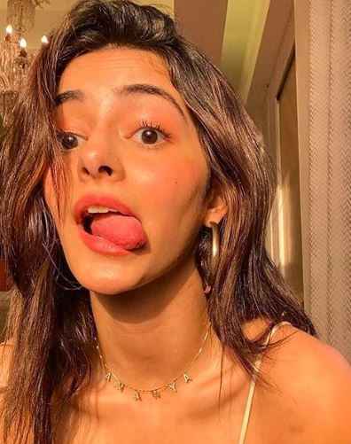 Look at the Locket Ananya wearing! Alphabet by alphabet thing😍 - 1