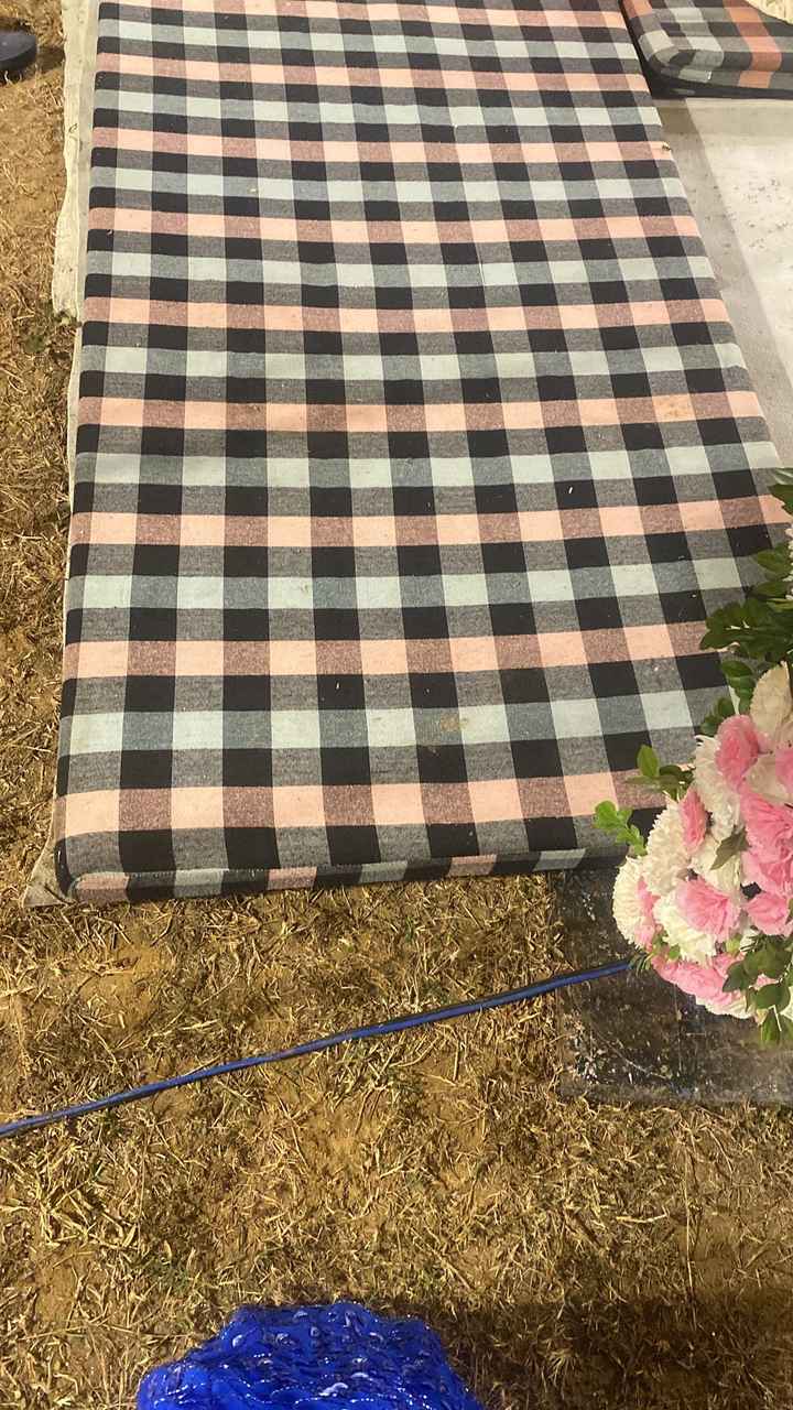 Wedd tent and many more are fake vendors so, hope you all not going to influenced by them . They spo