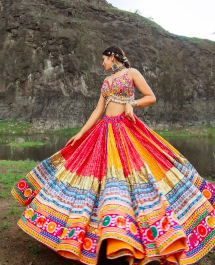 This blouse for mehndi function Yayy or Nayy? - 2