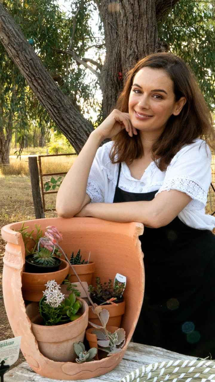 Evelyn Sharma brings a smile to our faces with her gardening pictures!! - 2