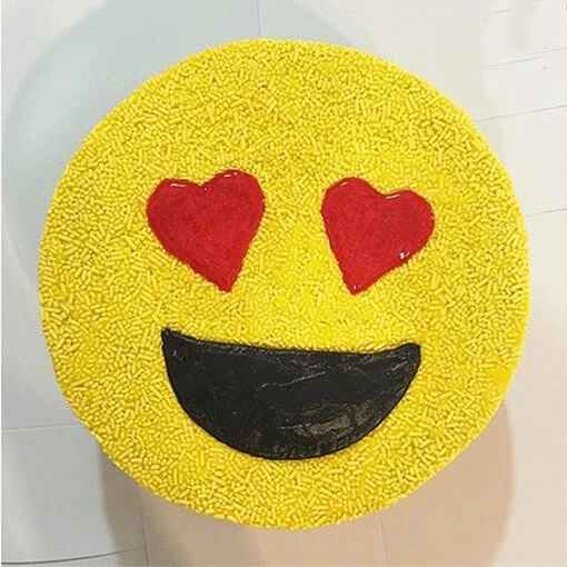 Love Emoji Pineapple Cake