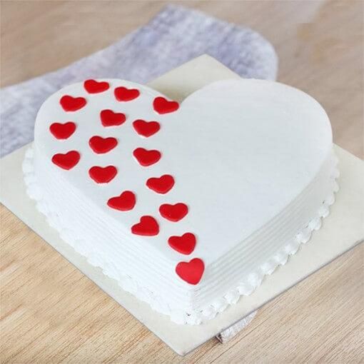 Love Adoration Cake