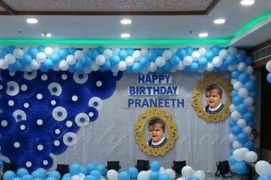 Balloon decor