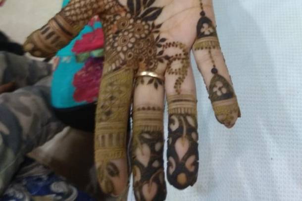 Puja Mehendi Art