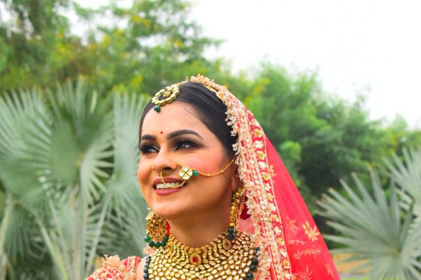 Bridal makeup