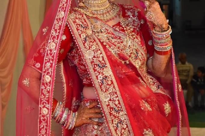 Classy rajpoot bride.....