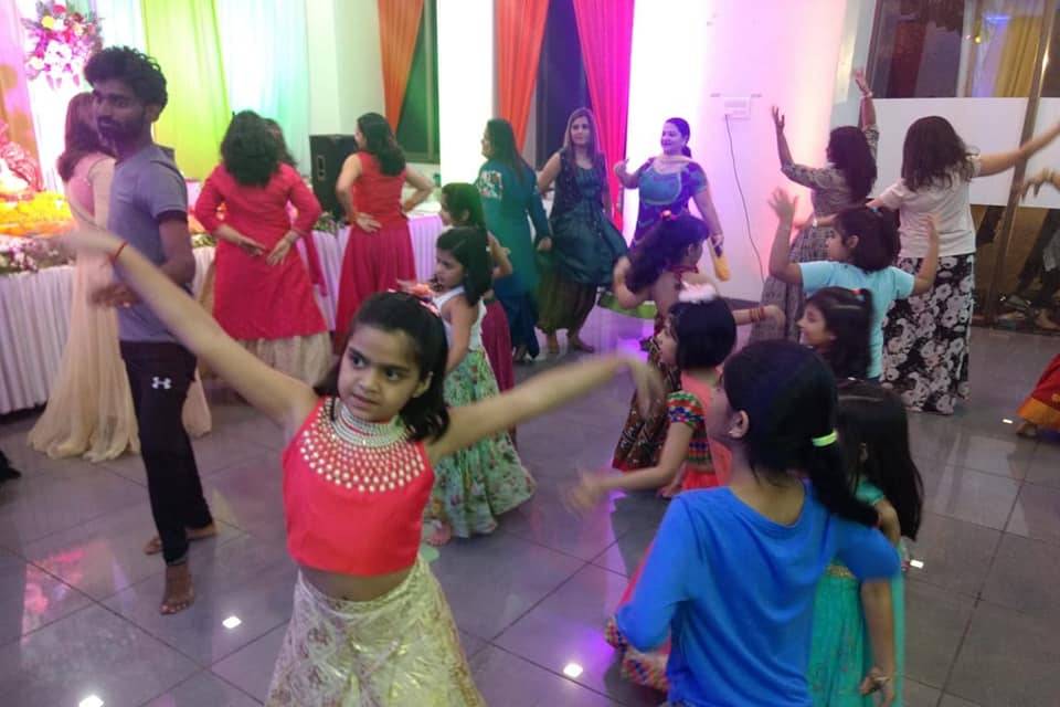 D.N.A The Dance and Event Company, Goregaon West