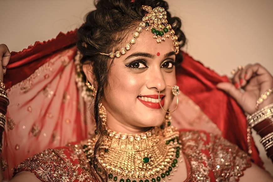 Bridal makeup