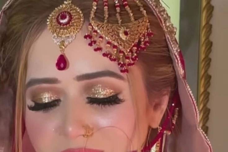 Bridal makeup