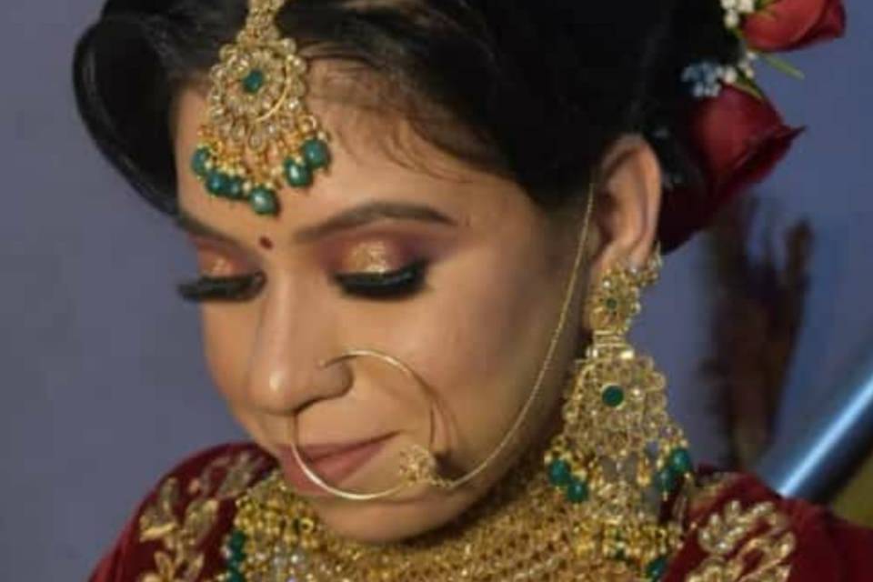 Bridal makeup