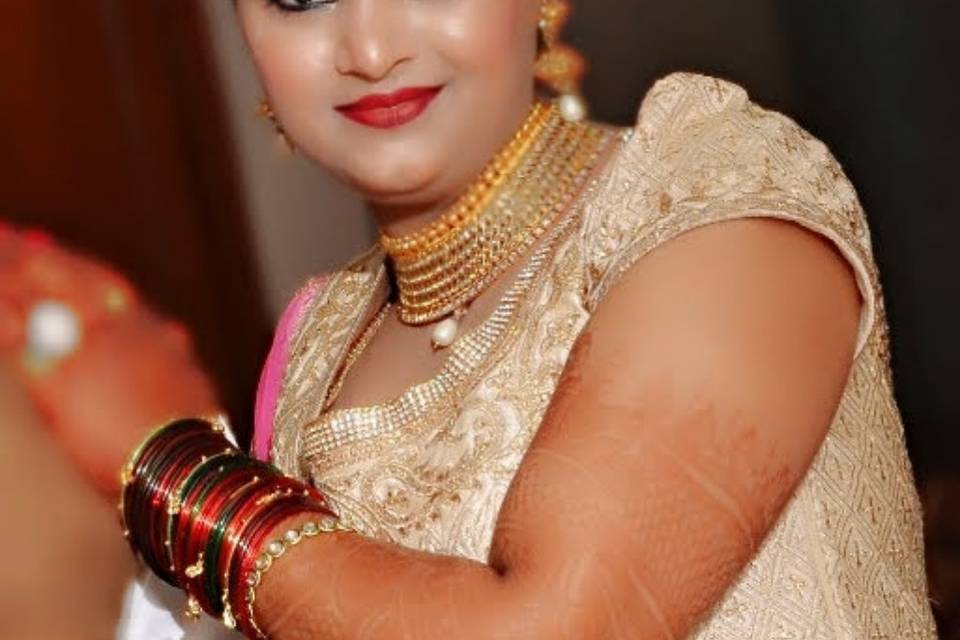 Party makeup
