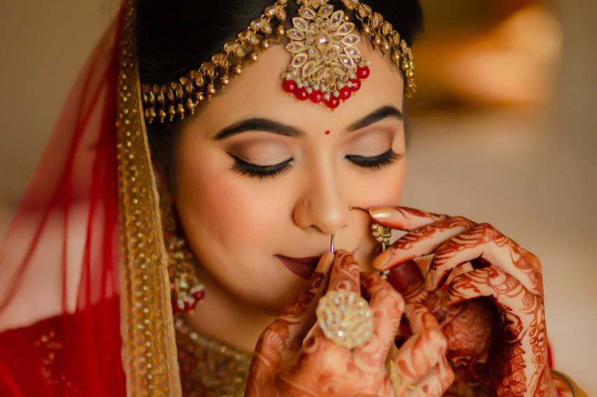 Bridal makeup