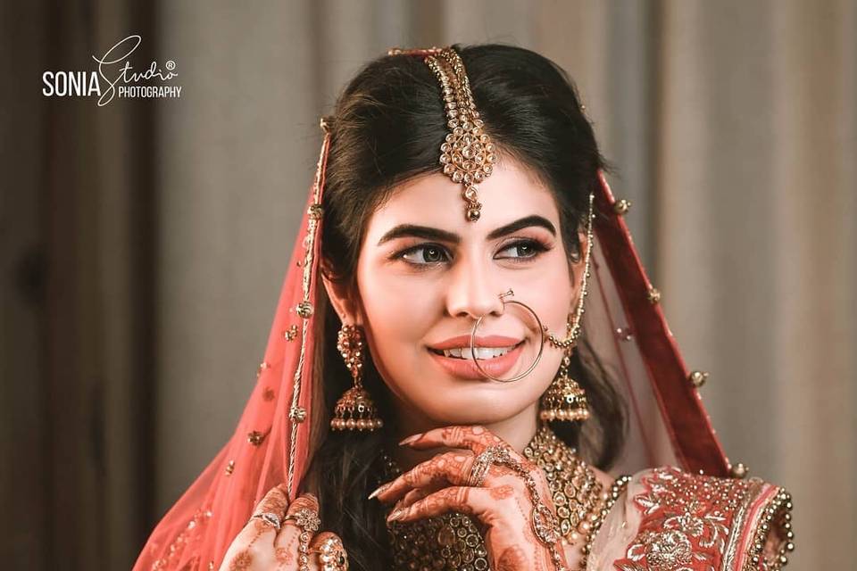 Bridal makeup