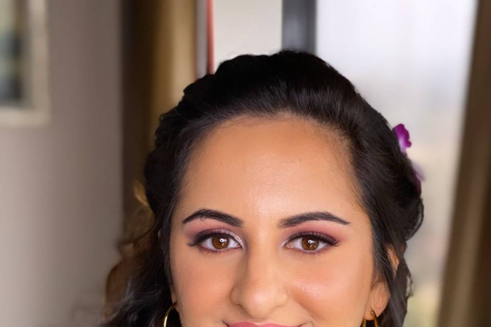 Mehendi bride