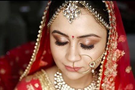 Bridal makeup