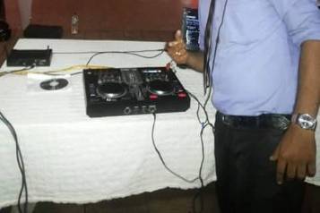 DJ Simon Goa