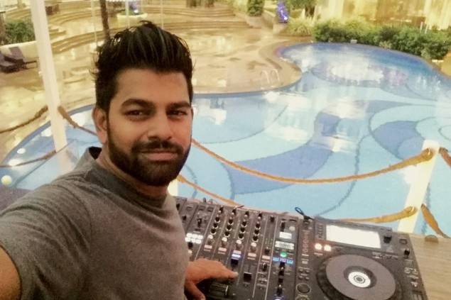 DJ Simon Goa