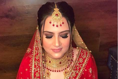 Bridal makeup