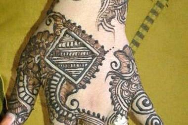 Unique mehndi