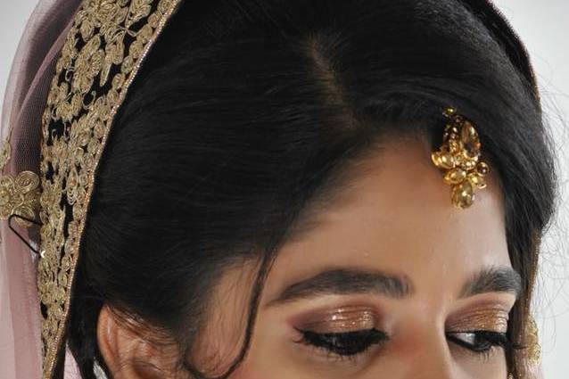 Bridal makeup
