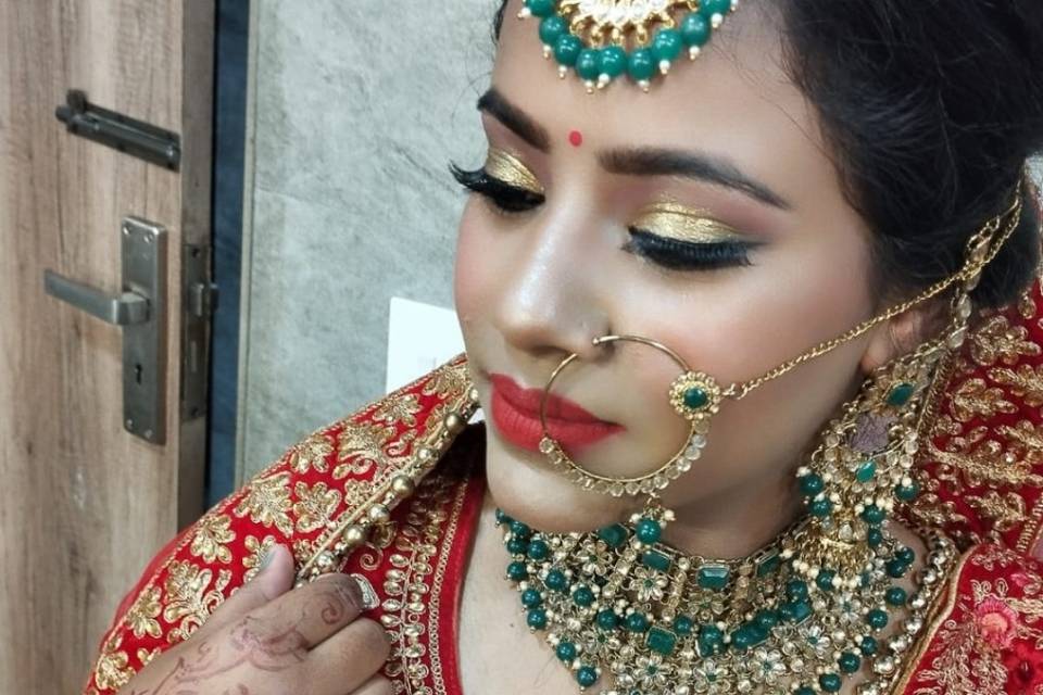 Bridal makeup