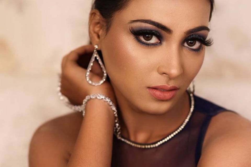 Laila Makeup Studio