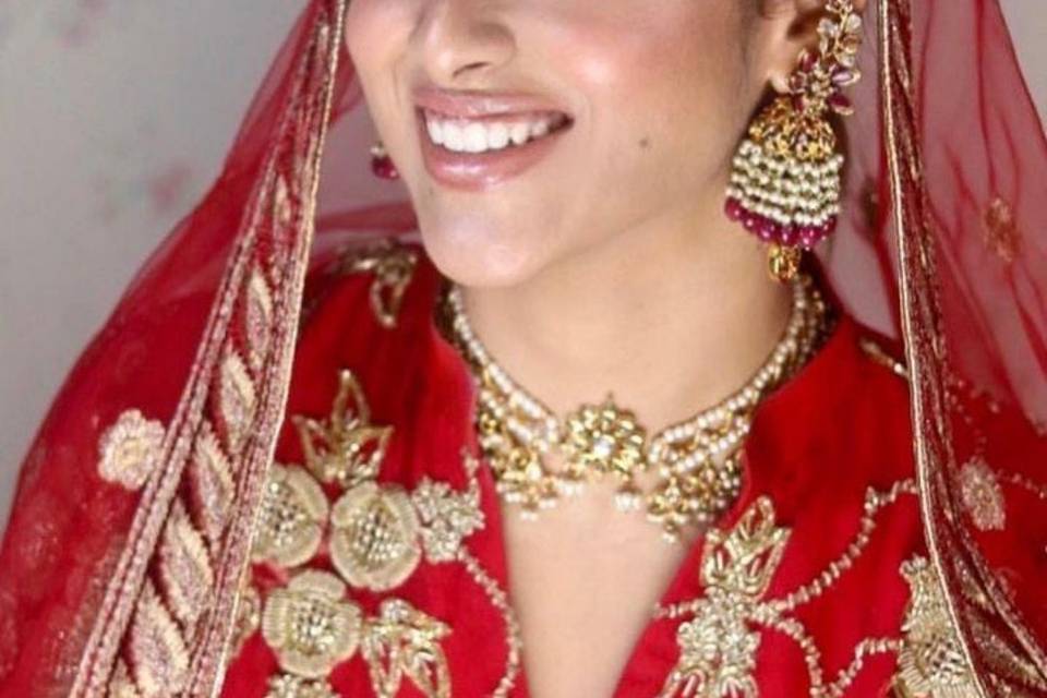 Laila Makeup Studio