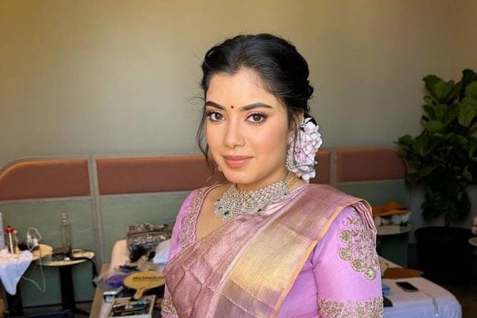Laila Makeup Studio