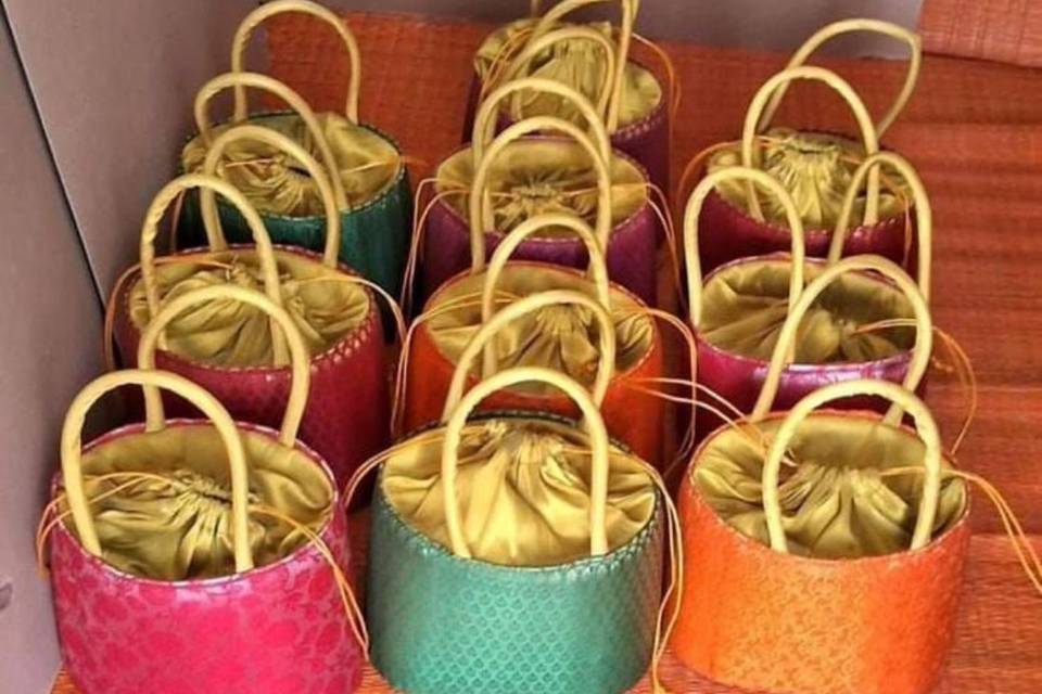 Custom gift