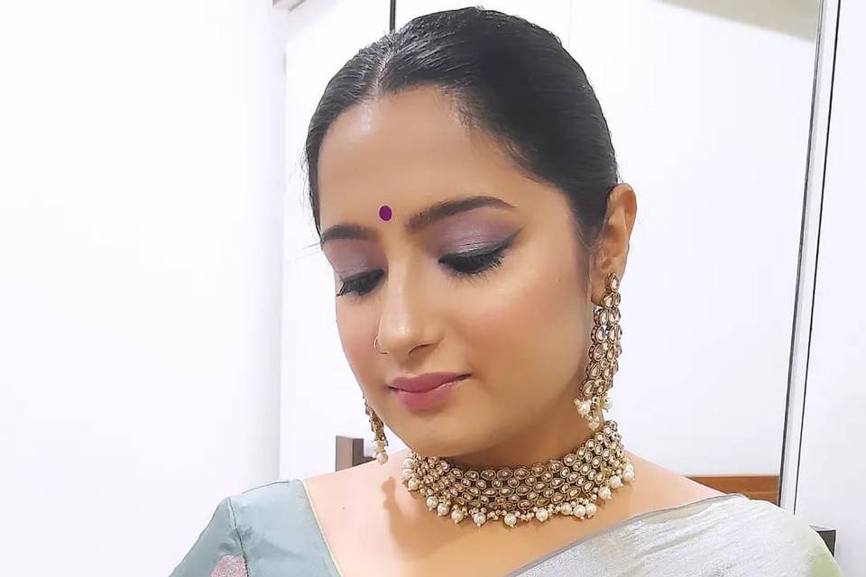 Party makeup