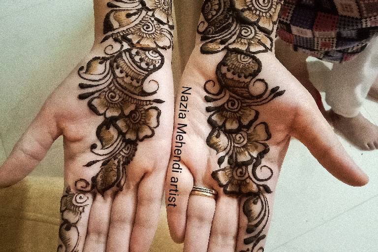 Nazia Mehendi Artist