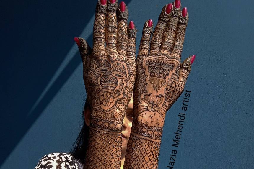 Nazia Mehendi Artist