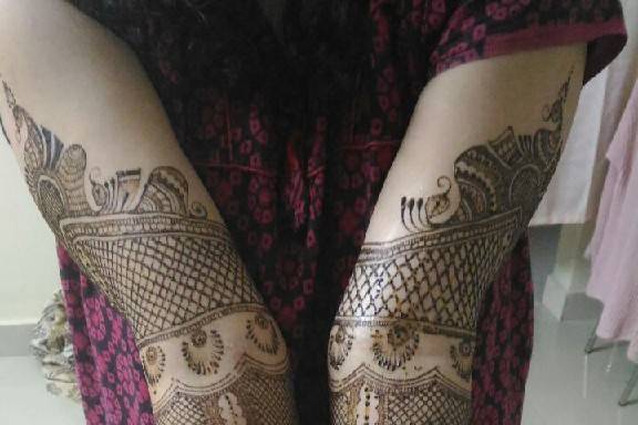 Nazia Mehendi Artist