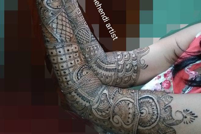 Nazia Mehendi Artist