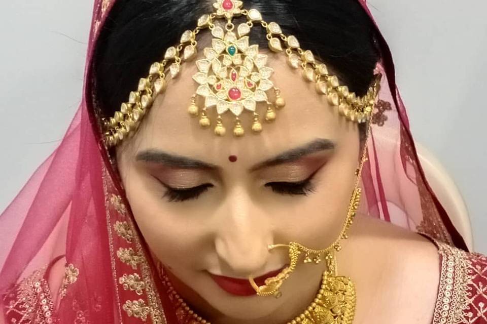 Bridal makeup