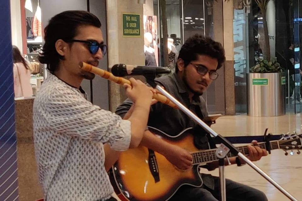 Live in mall
