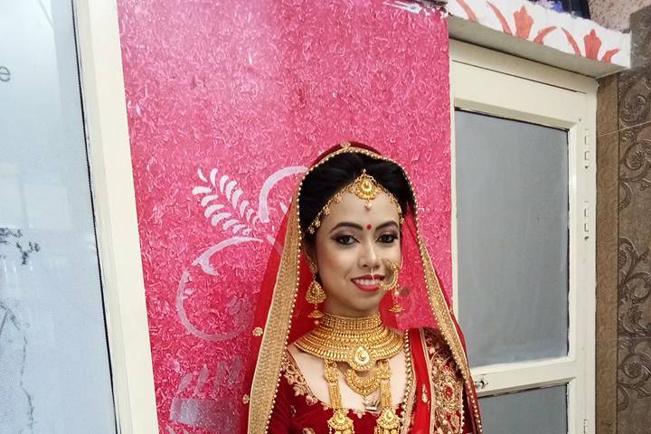 Bridal makeup