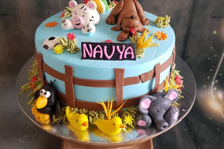 Customized cakes