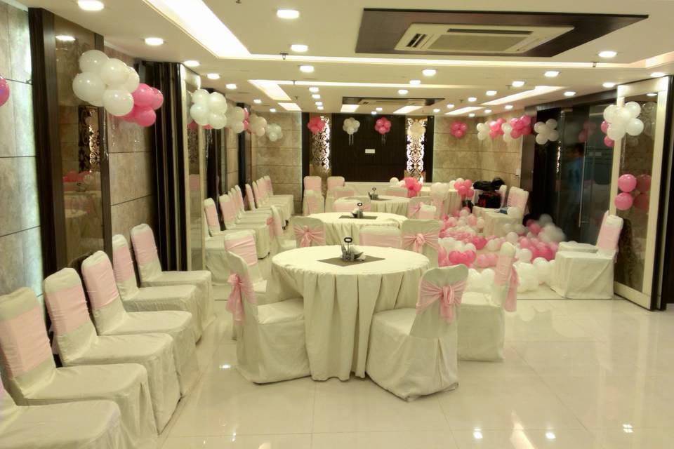 Banquet hall