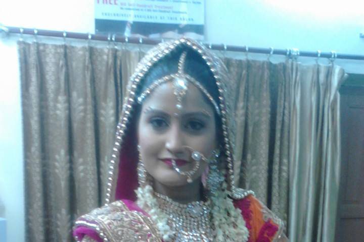 Bridal makeup