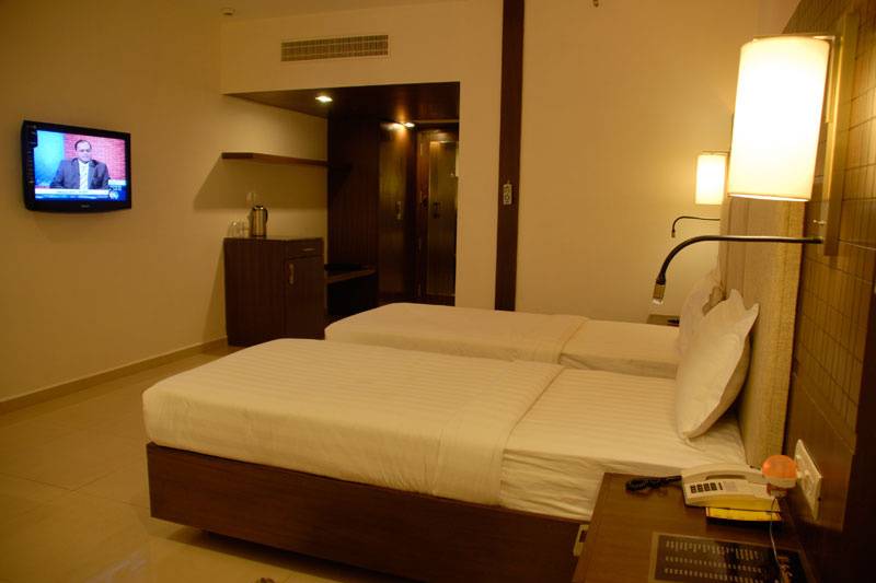 Hotel Nikhil Sai International