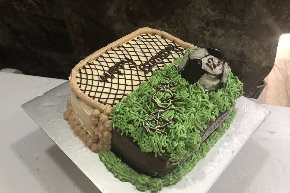 Birthday theme cake