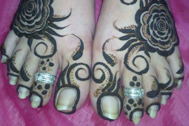 New Stylish Gulf Mehndi Designs for Hands | Gulf Mehndi Designs for Hands |  गल्फ मेहंदी डिजाइन -… | Mehndi designs, Mehndi art designs, Bridal mehendi  designs hands