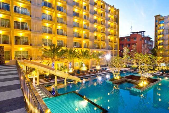 Blue ribbon holidays